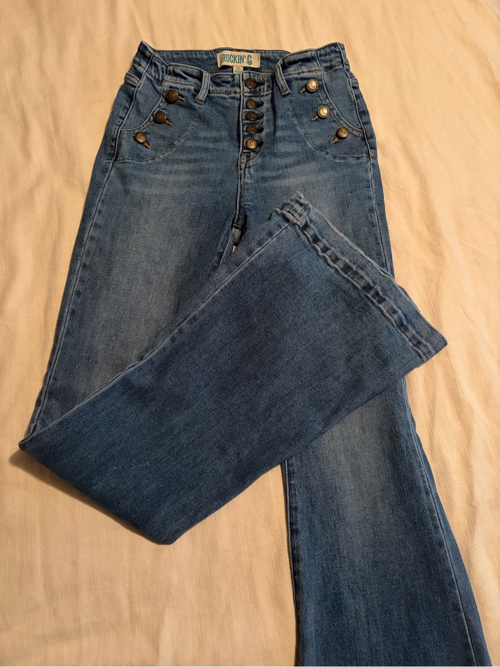 Rockin' & Co. High-Rise Button-Front Women's Jeans in Medium Blue